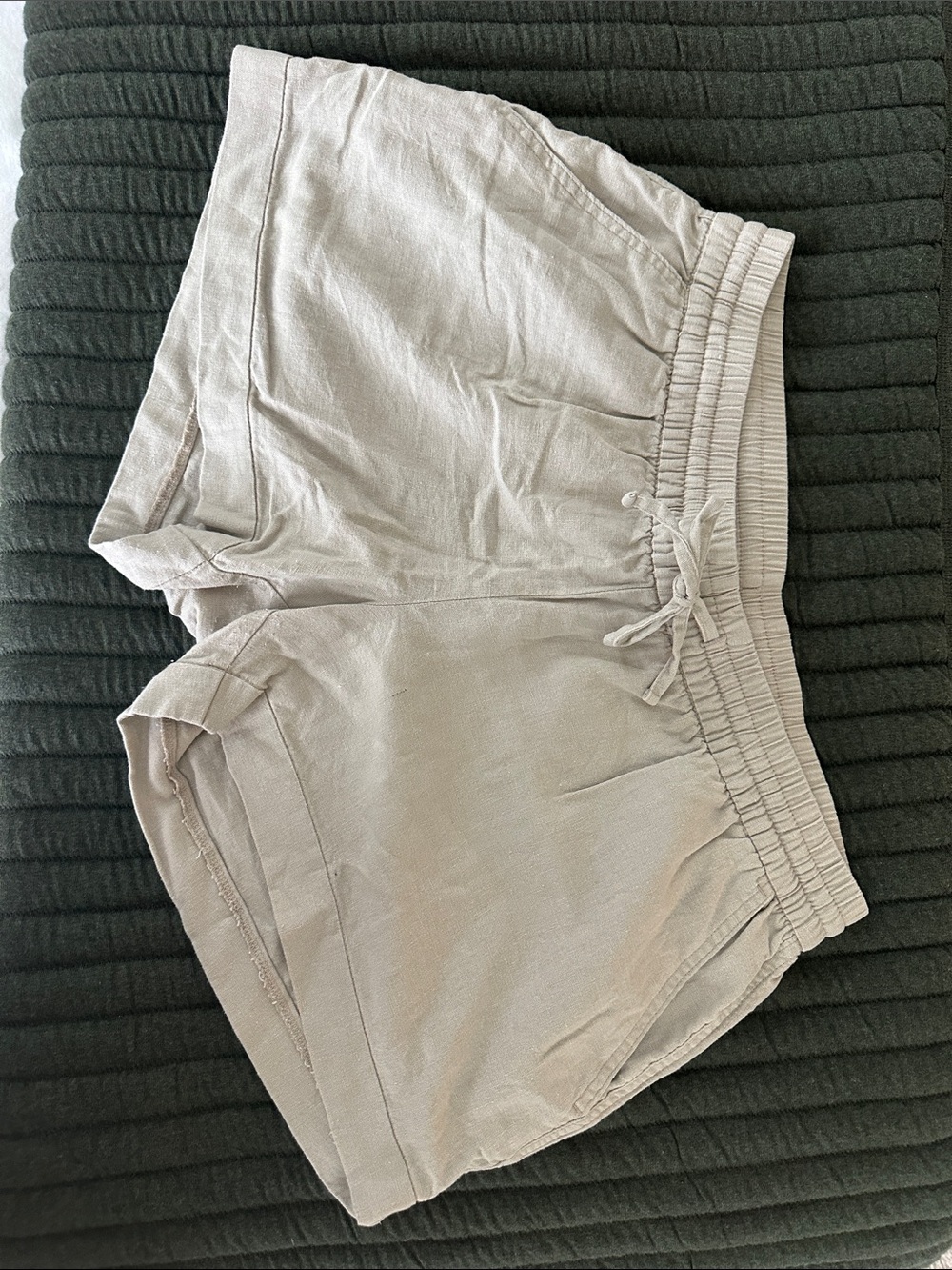 Old Navy High-Waist Linen-Blend Drawstring Shorts in Light Tan